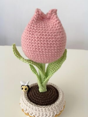 Tulipán & Abeja