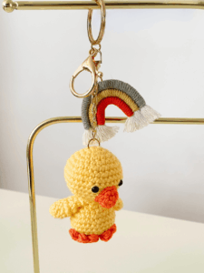 Charm Pollito Arcoíris - Imagen 2