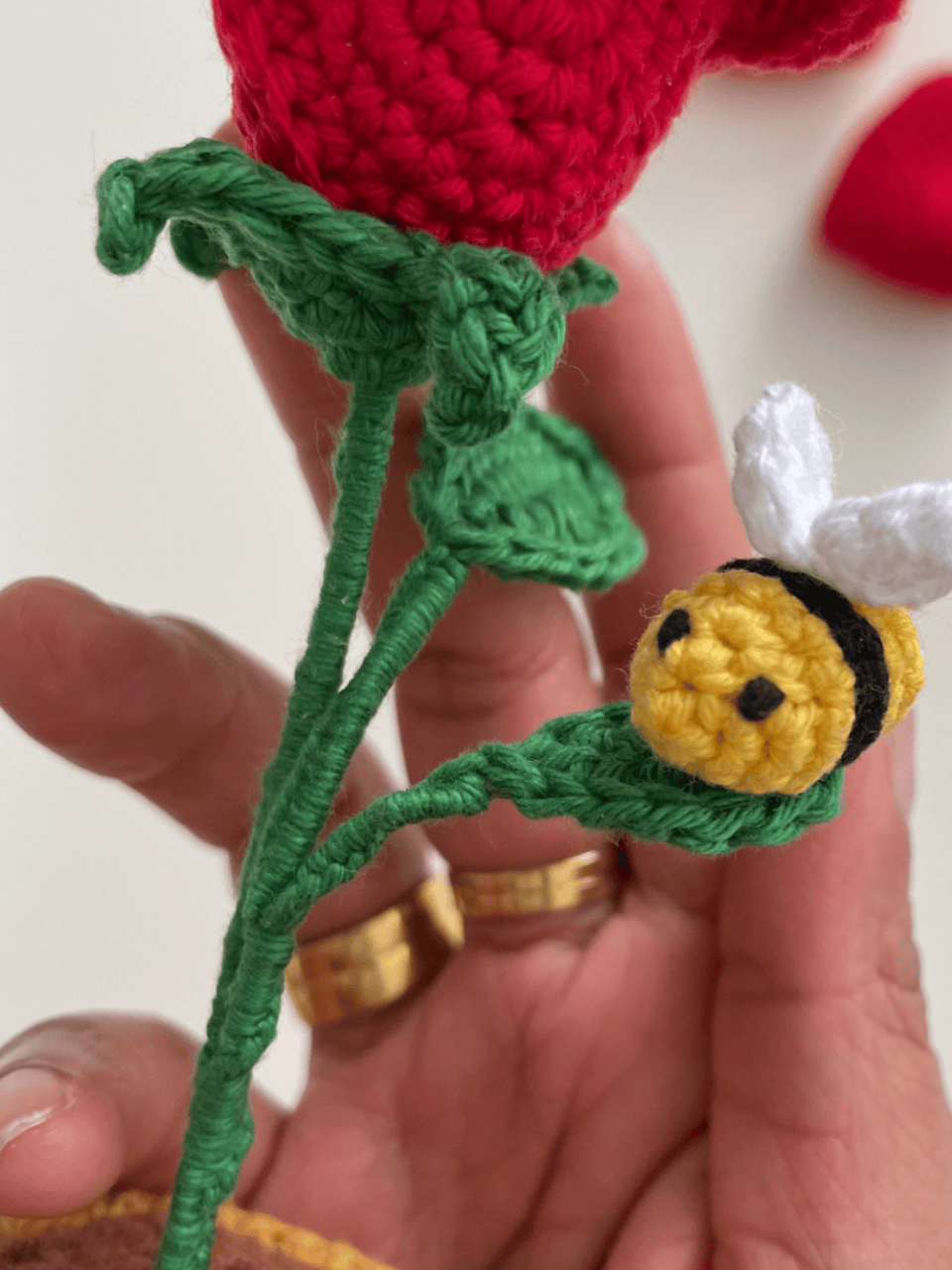 Rosa & Abeja